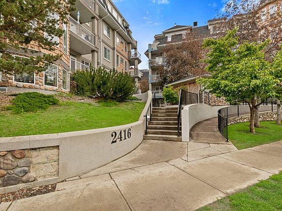 4th image of 60 24th Ave SW #207