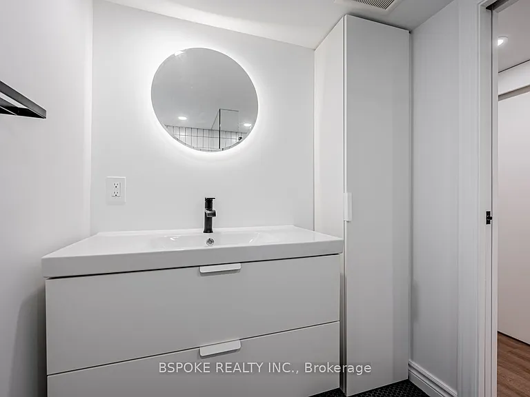 4 Hartford Ave #BASEMENT — Photo 18