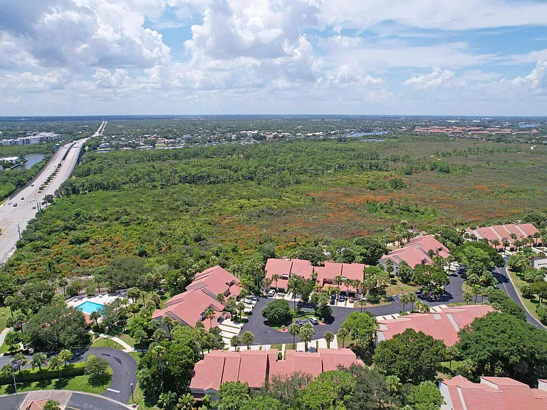 204 Sea Oats Dr #F — Photo 43