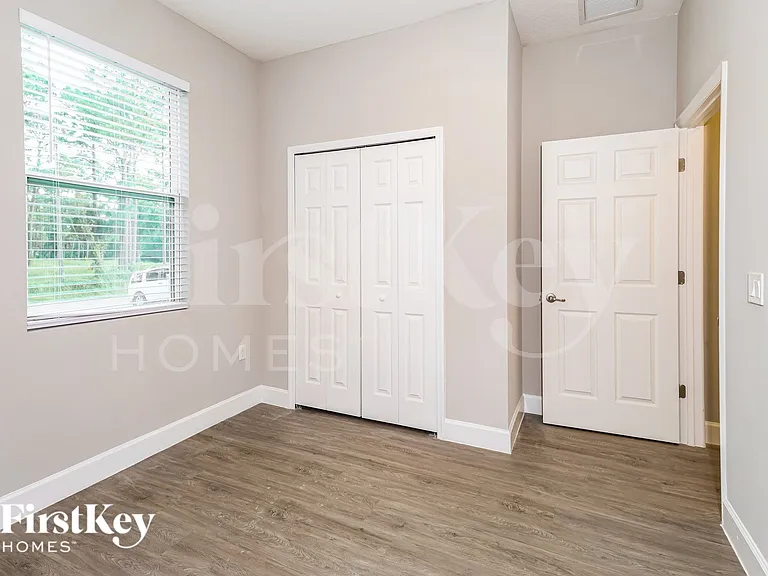 121 Dailey St SE — Photo 13