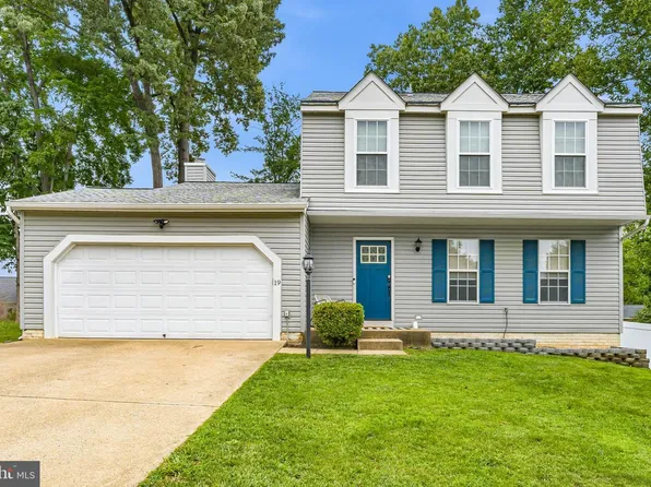19 Rocky Way Dr, Stafford, VA 22554