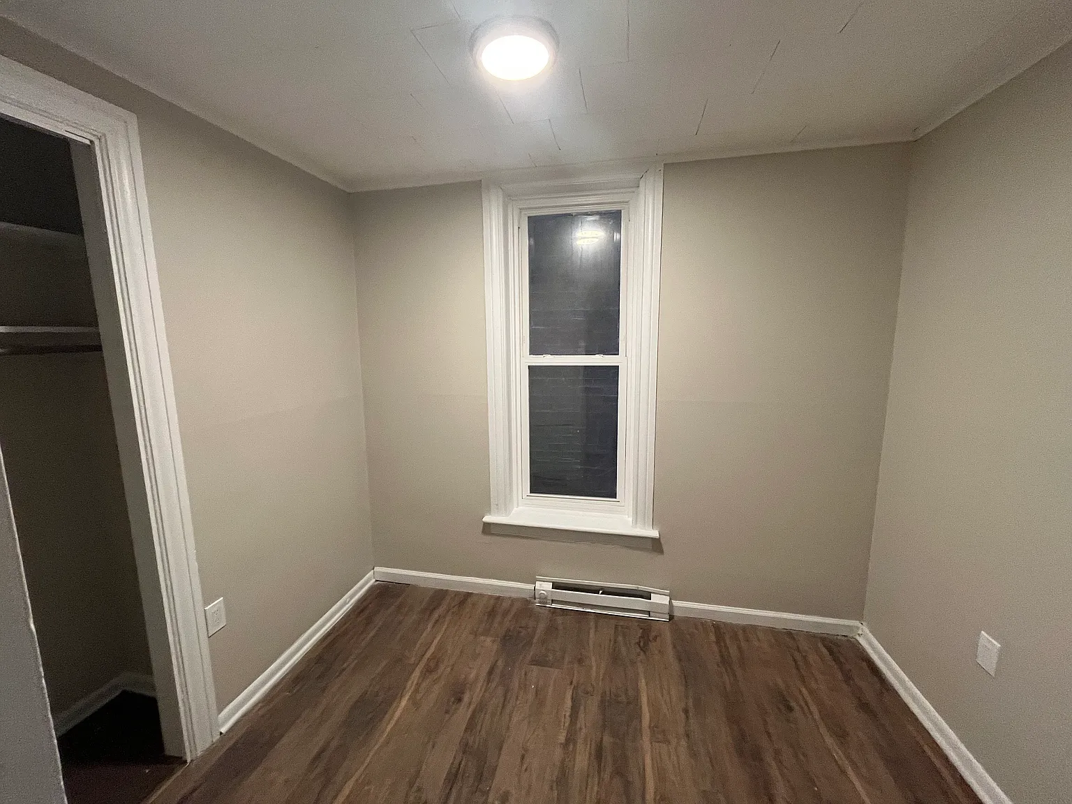 2 bed, $1,300 — Photo 2