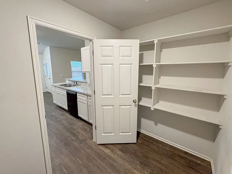 1109 S Appaloosa Ln — Photo 5