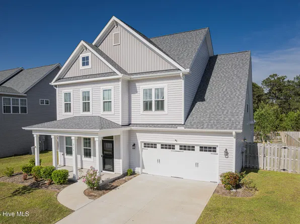 216 Bachmans Trail, Hampstead, NC 28443