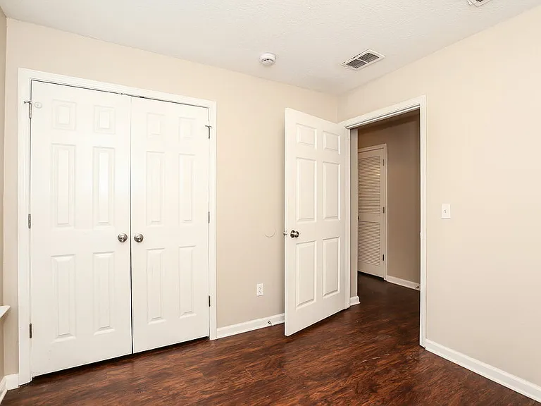 3747 Peachtree St — Photo 13