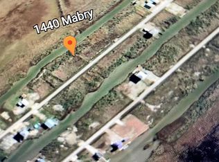 1440 Mabry St, Gilchrist, TX 77617