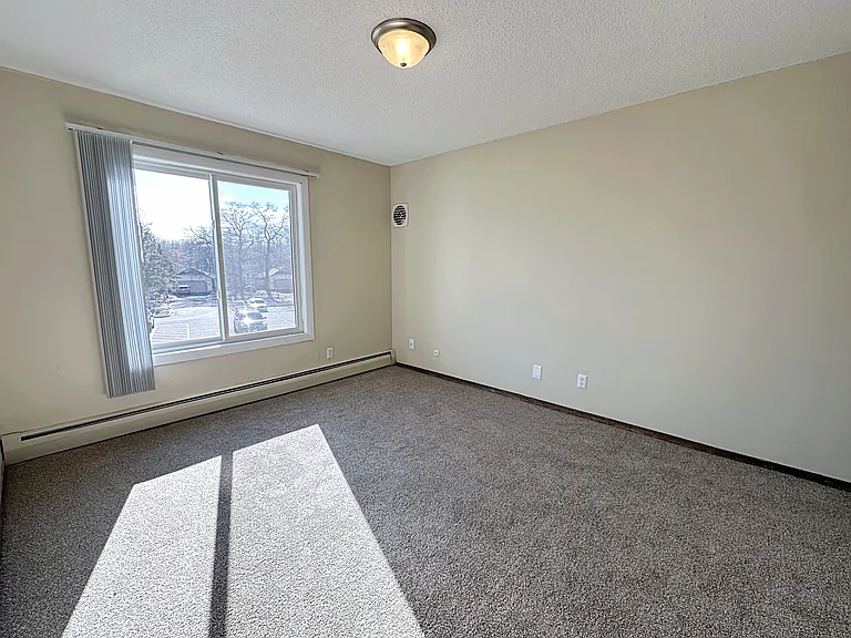 Cedar Ridge — Photo 16