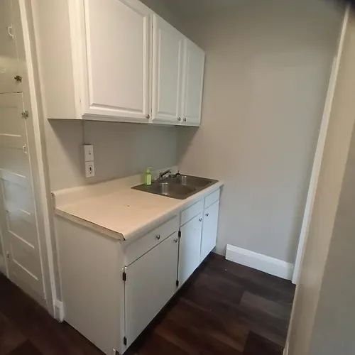 126 Dawes Ave #2 Photo 1