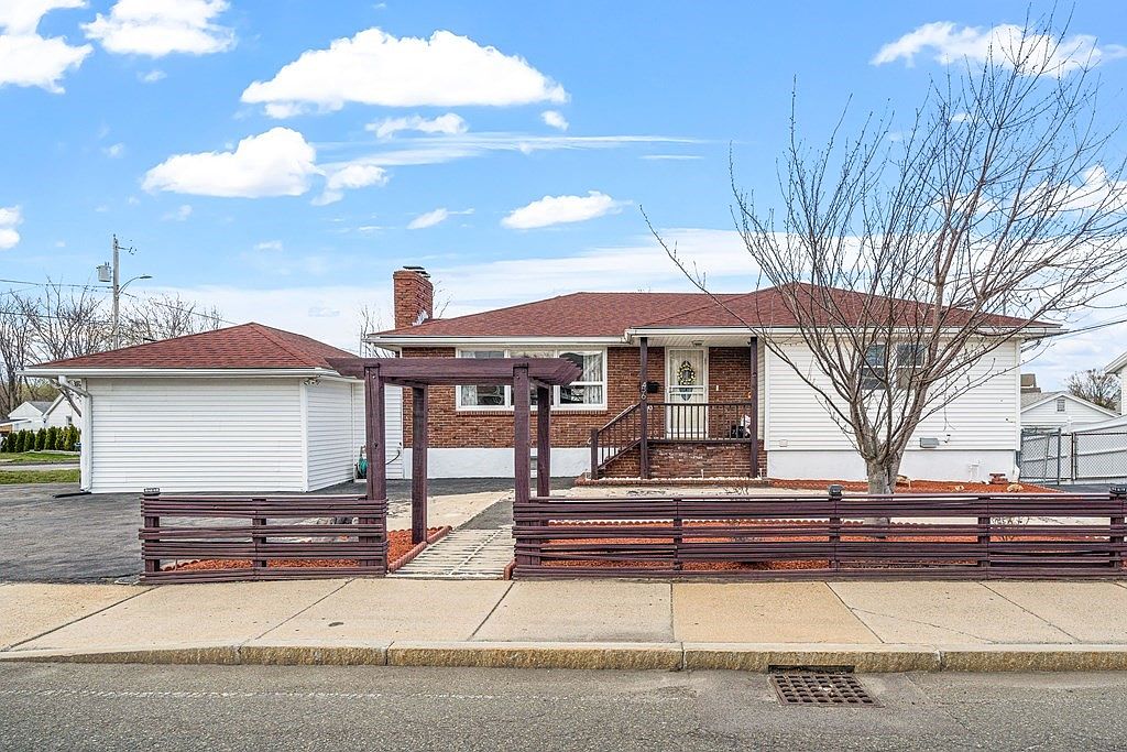 456 Washington Ave, Revere, MA 02151 Zillow