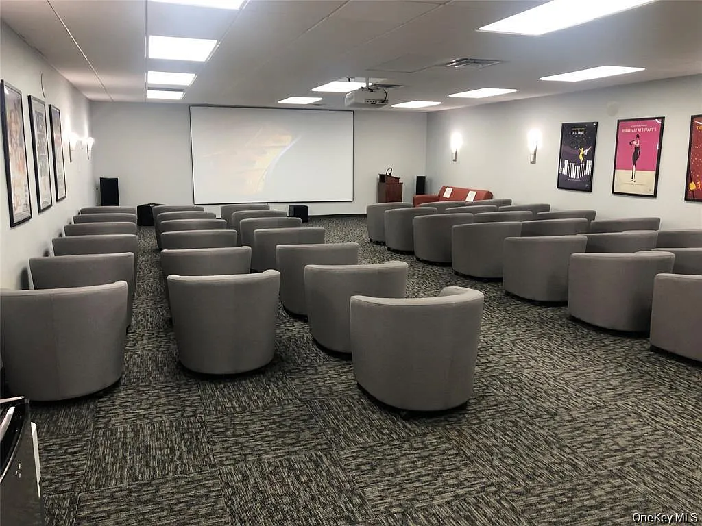 2 Bay Club Dr — Photo 3