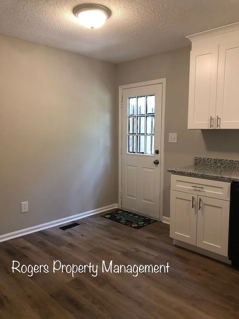2BR 1.5BA Townhome in Creedmoor, NC For Rent — Photo 4