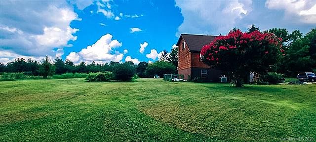 1st image of 23 Apple Blossom Ln