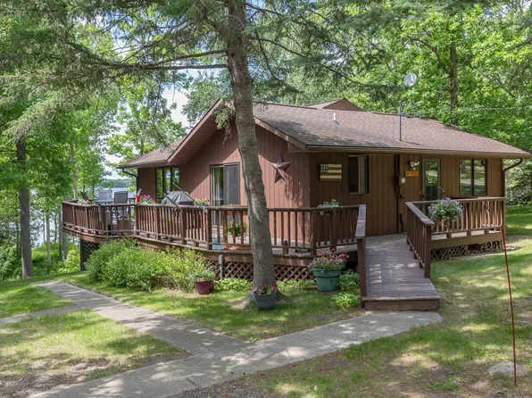 1704 Muskie Bay Rd NE, Longville, MN 56655