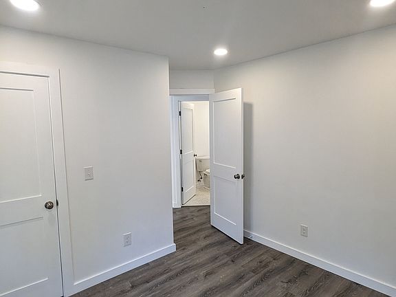 4th image of 120 N Willow St Floor 2