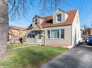 10933 S Nagle Ave, Worth, IL 60482