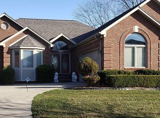 50380 Barrett Dr, Macomb, MI 48044