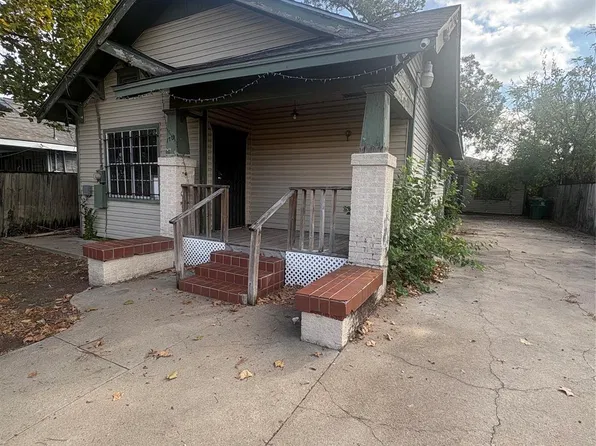 1709 Hussion St, Houston, TX 77003