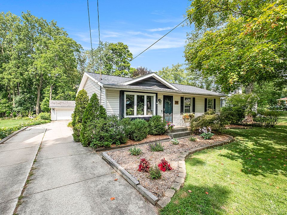 1341 Covell Ave NW, Grand Rapids, MI 49504 Zillow