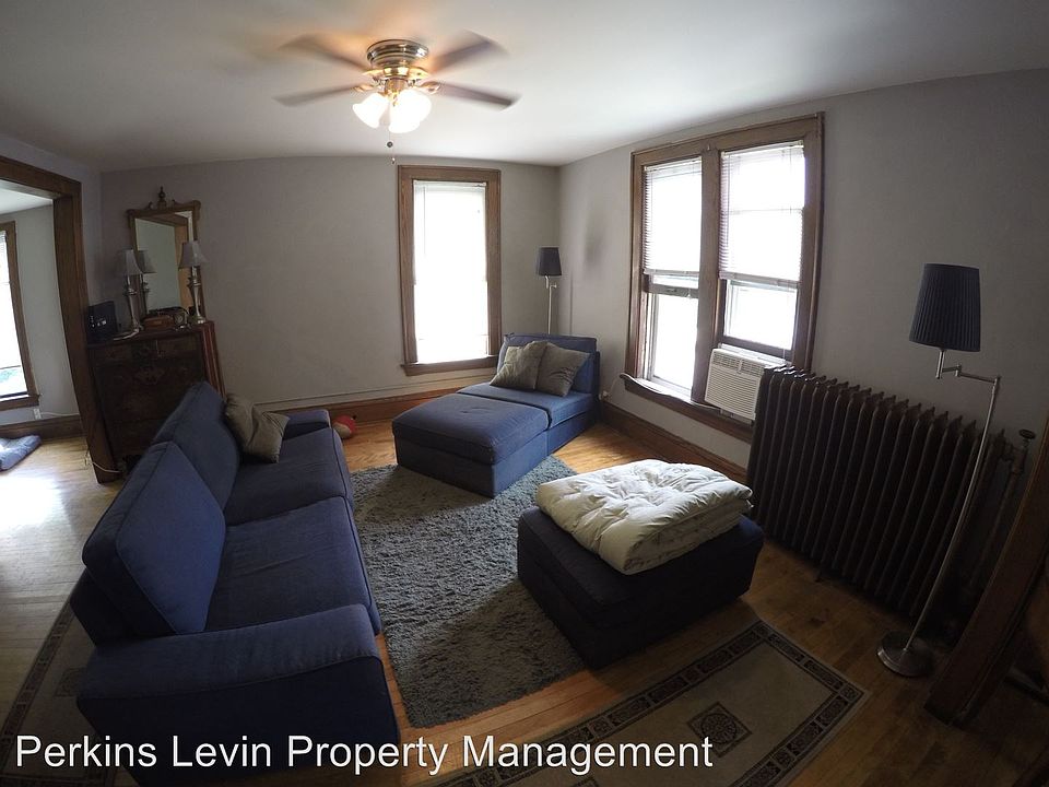 1st image of 2709 Girard Ave S #2