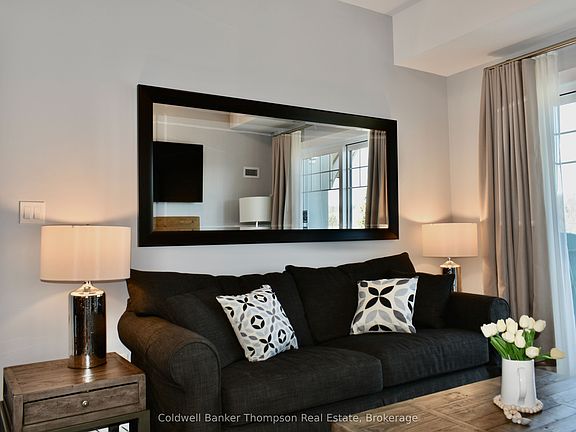 5th image of 25 Pen Lake Point Rd #404