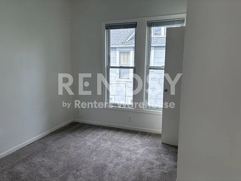 708 Randolph Ave #2 — Photo 11