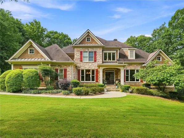 806 Waterford Estates Mnr, Canton, GA 30115