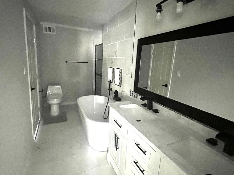 7215 Holly Hill Dr #104 — Photo 42