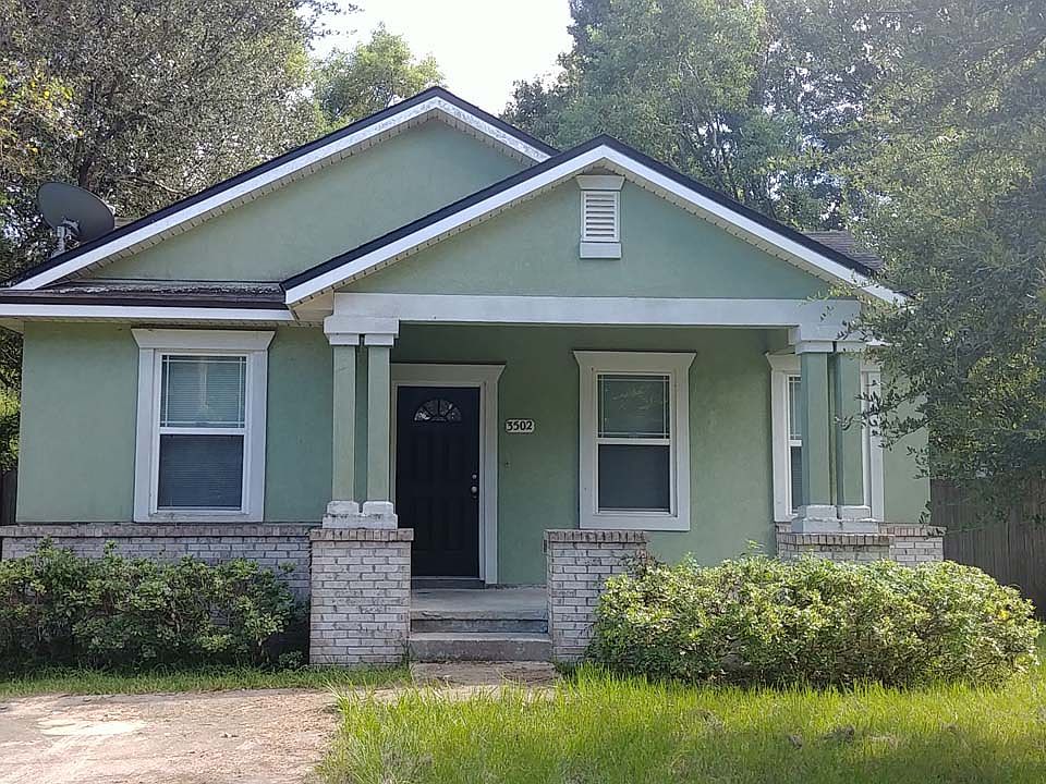 1st image of 3502 Dillon St