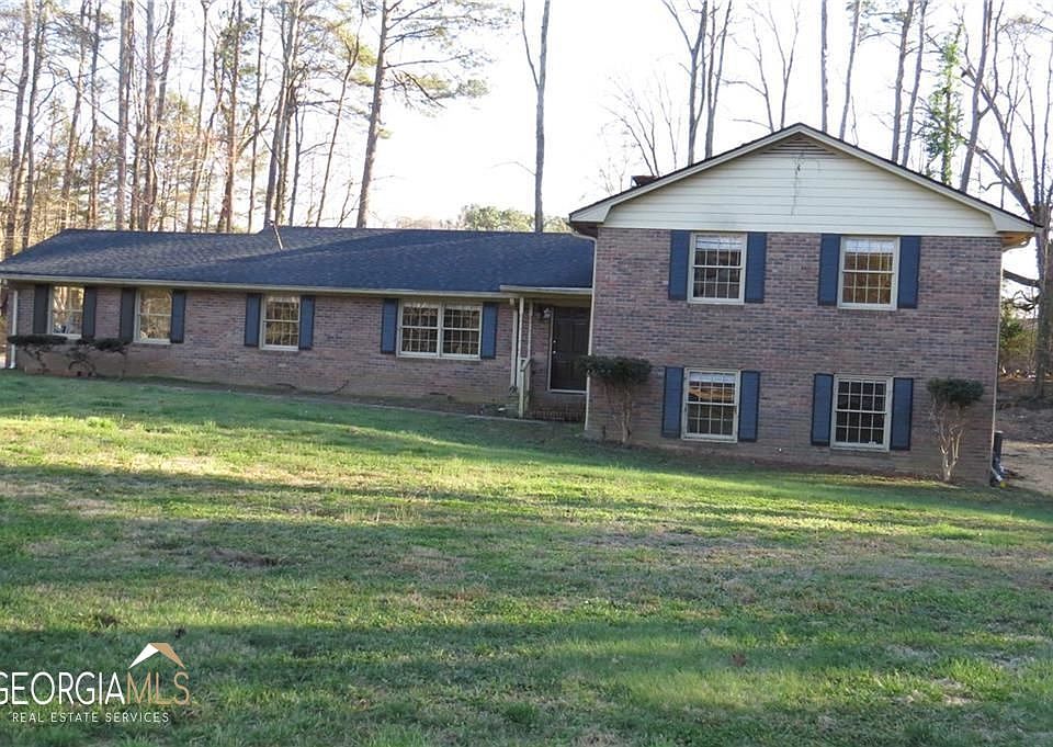 1st image of 3100 Garden Lane Dr