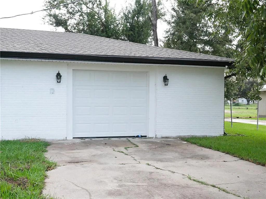 4 bed, 1630 sqft, $1,650 — Photo 3