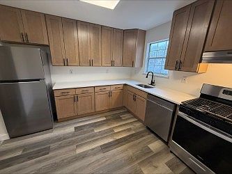 1st image of 512 Davina Ct #504