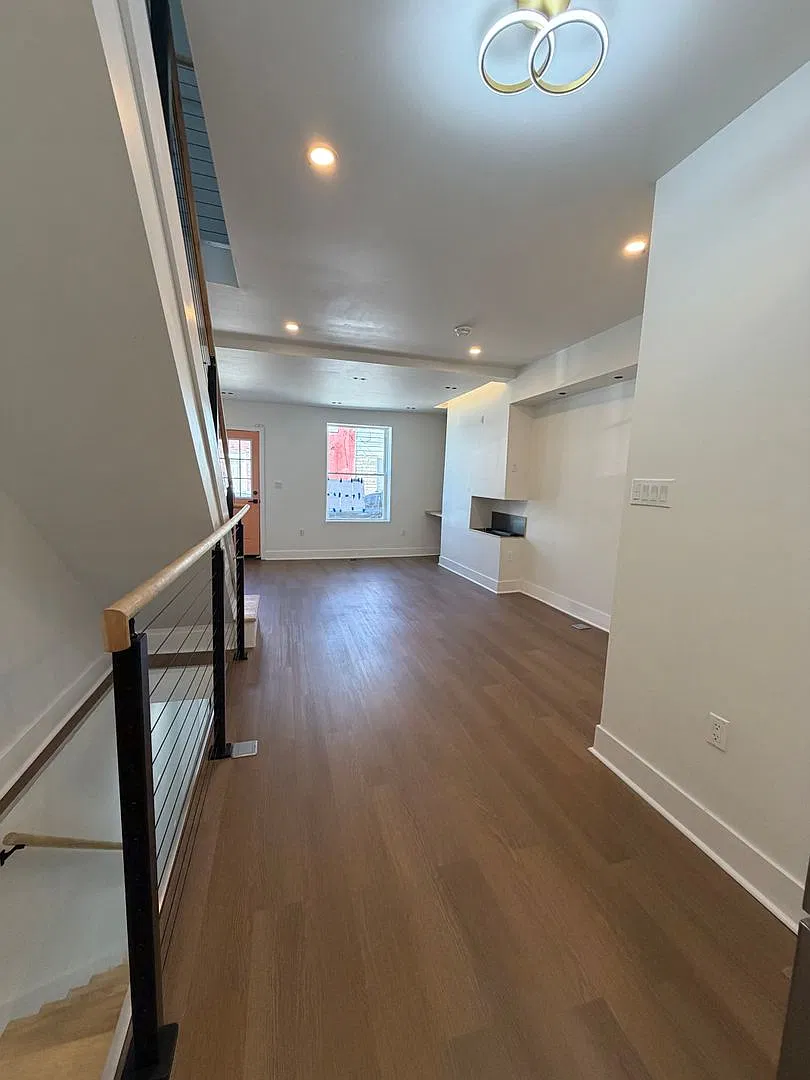 4 Bed, 1.5 Bath ready for rent! — Photo 2