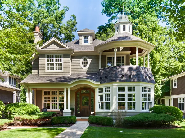 600 Ravine Ave, Lake Bluff, IL 60044