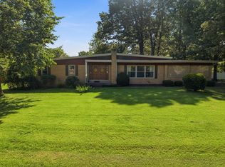 1703 Forest Acres Dr, Madisonville, KY 42431