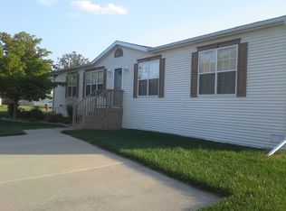 23041 Aspen Blvd, Chelsea, MI 48118