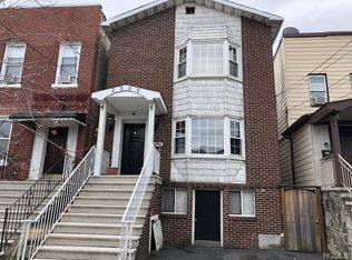 2866 E 195th St, Bronx, NY 10461