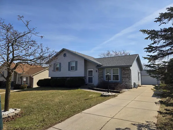 9325 West Darnel AVENUE, Milwaukee, WI 53224