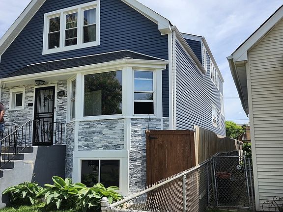 2nd image of 3851 N Oconto Ave