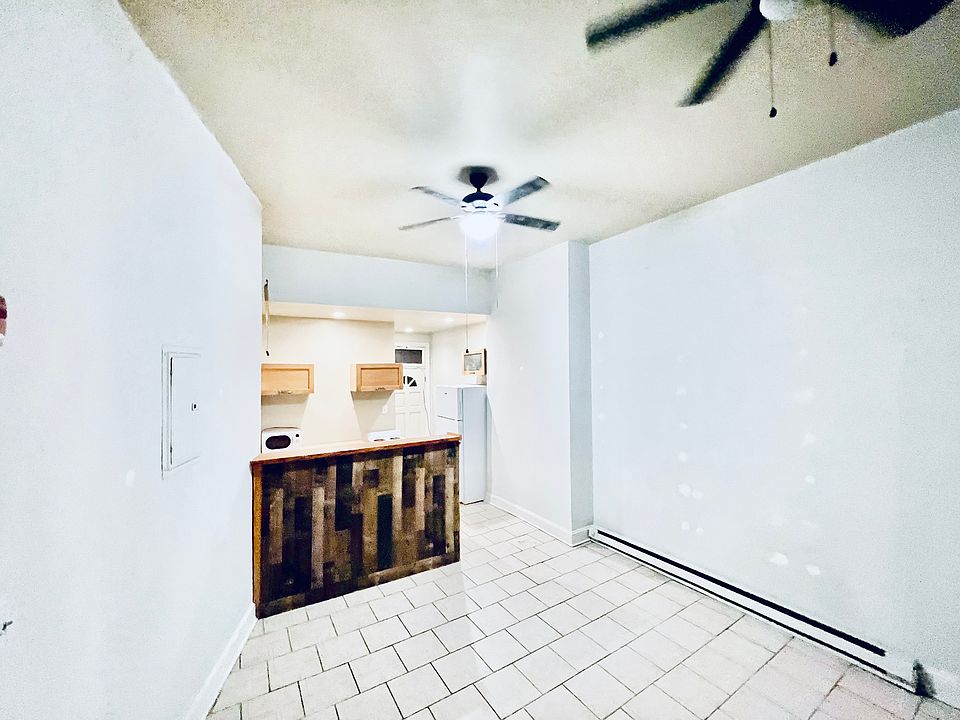 Open layout with high ceilings!