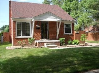 13630 Hart Ave, Oak Park, MI 48237