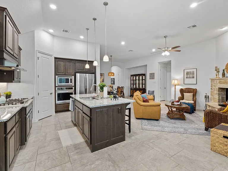 3824 Ashbury Rd — Photo 7