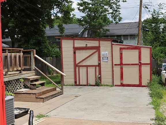 4th image of 3427 Agnes Ave