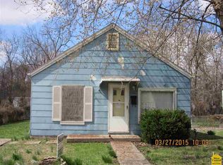 1206 S Quincy Ave, Sedalia, MO 65301