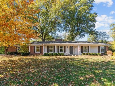 1811 Bopp Rd, Saint Louis, MO, 63131