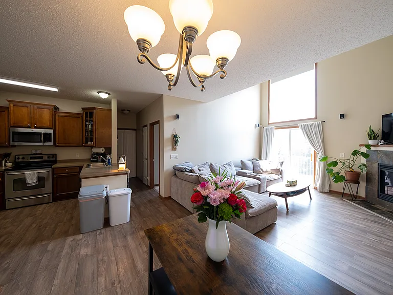 18356 Lafayette Way — Photo 11