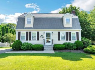 239 Center St, Bellingham, MA 02019