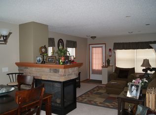 2442 Dawes Pl UNIT E, River Falls, WI 54022