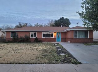 306 Swinging Spear Rd, Roswell, NM 88201