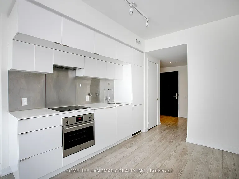 185 Roehampton Ave #3312 — Photo 10