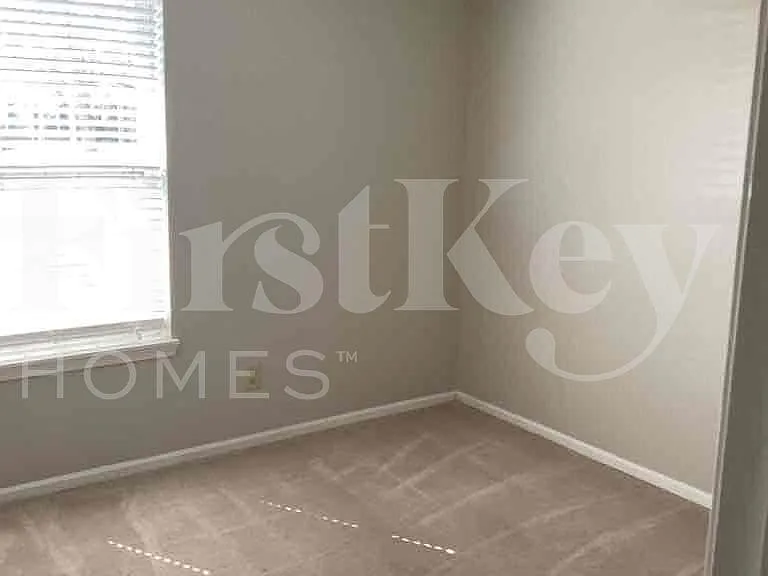 20828 Summitt Rd — Photo 10